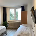 24-7 Stadthotel 2* שטוטגרט