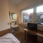 24-7 Stadthotel שטוטגרט