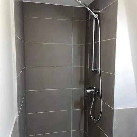 מלון 24-7 Stadthotel