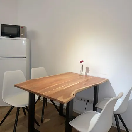 24-7 Stadthotel 2*