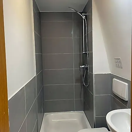 24-7 Stadthotel 2*