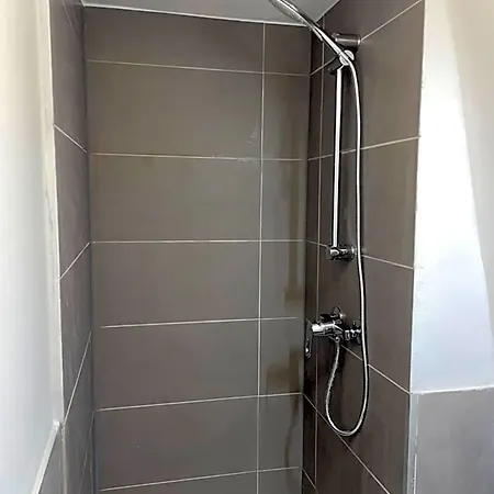 מלון 24-7 Stadthotel